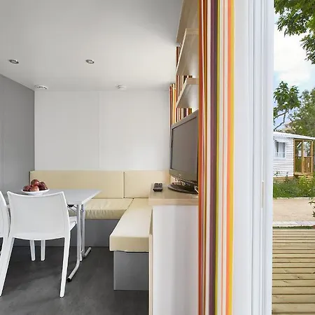 Terraza - Salata Mar Росас